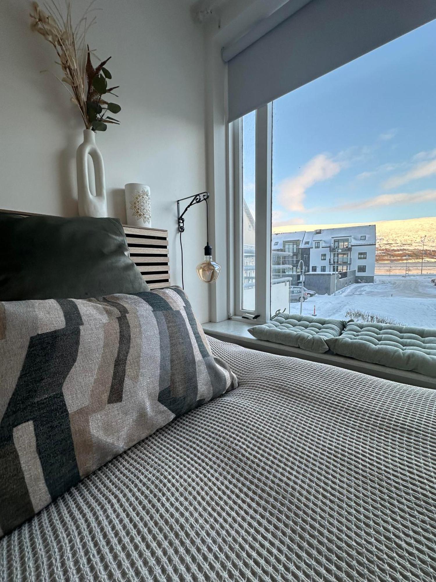 Charming Deluxe Apartment آكيورِيْري المظهر الخارجي الصورة