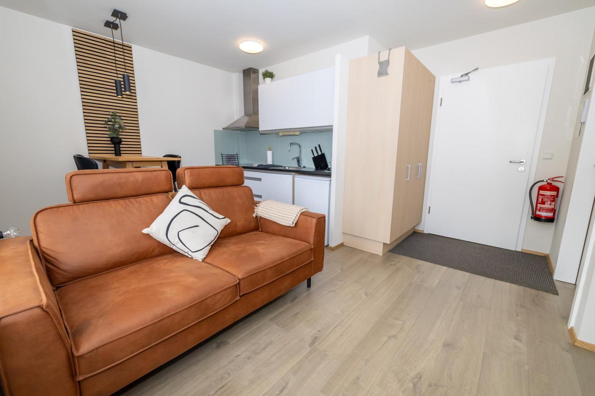 Charming Deluxe Apartment آكيورِيْري الغرفة الصورة
